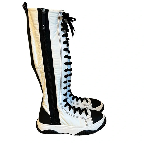 No. 21 Knee High Lace Up Sneaker Boots White Black 37 NWOB Unique Designer Rare - Picture 2 of 12